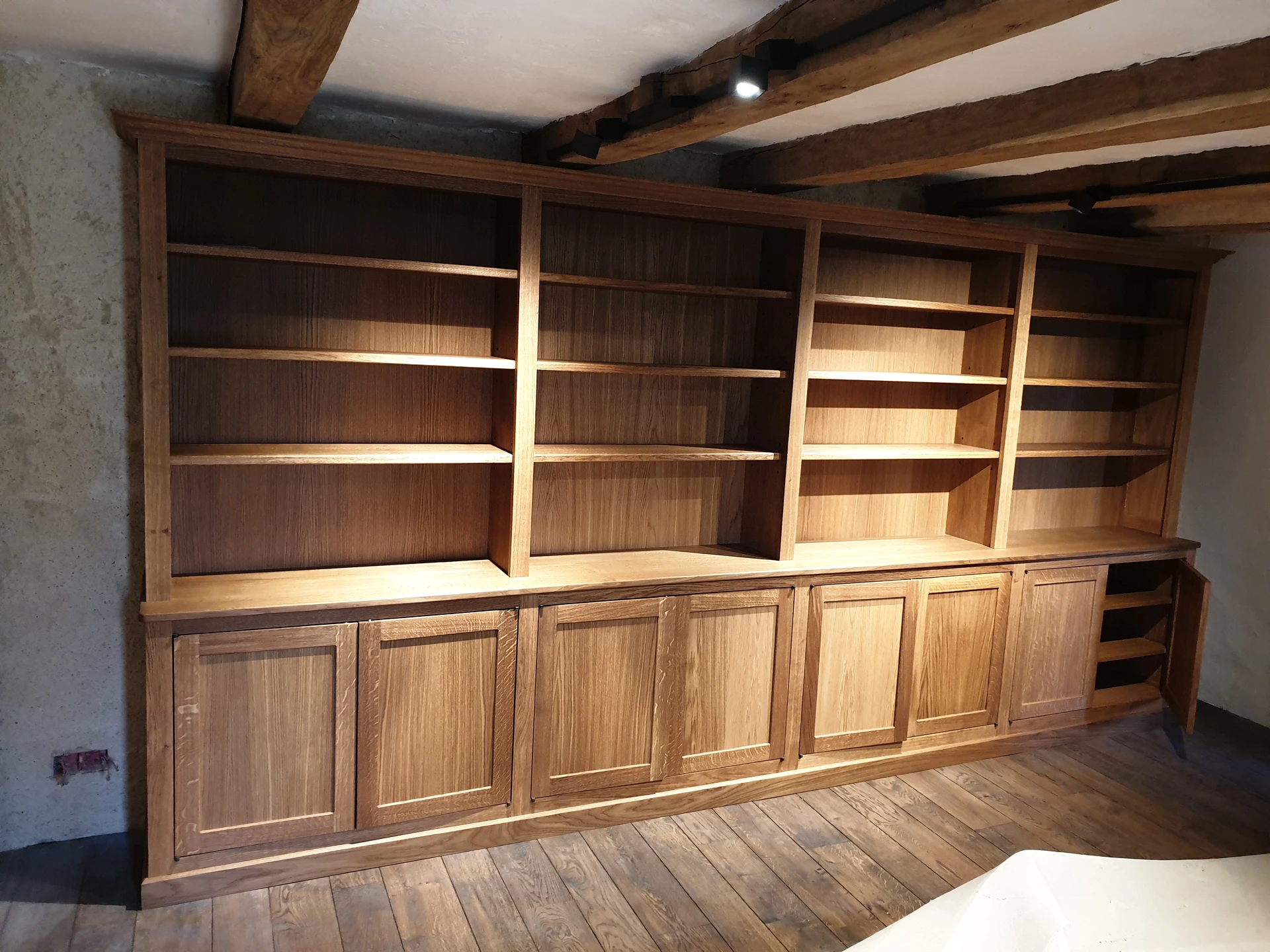 Bibliothèque chêne massif golfe K