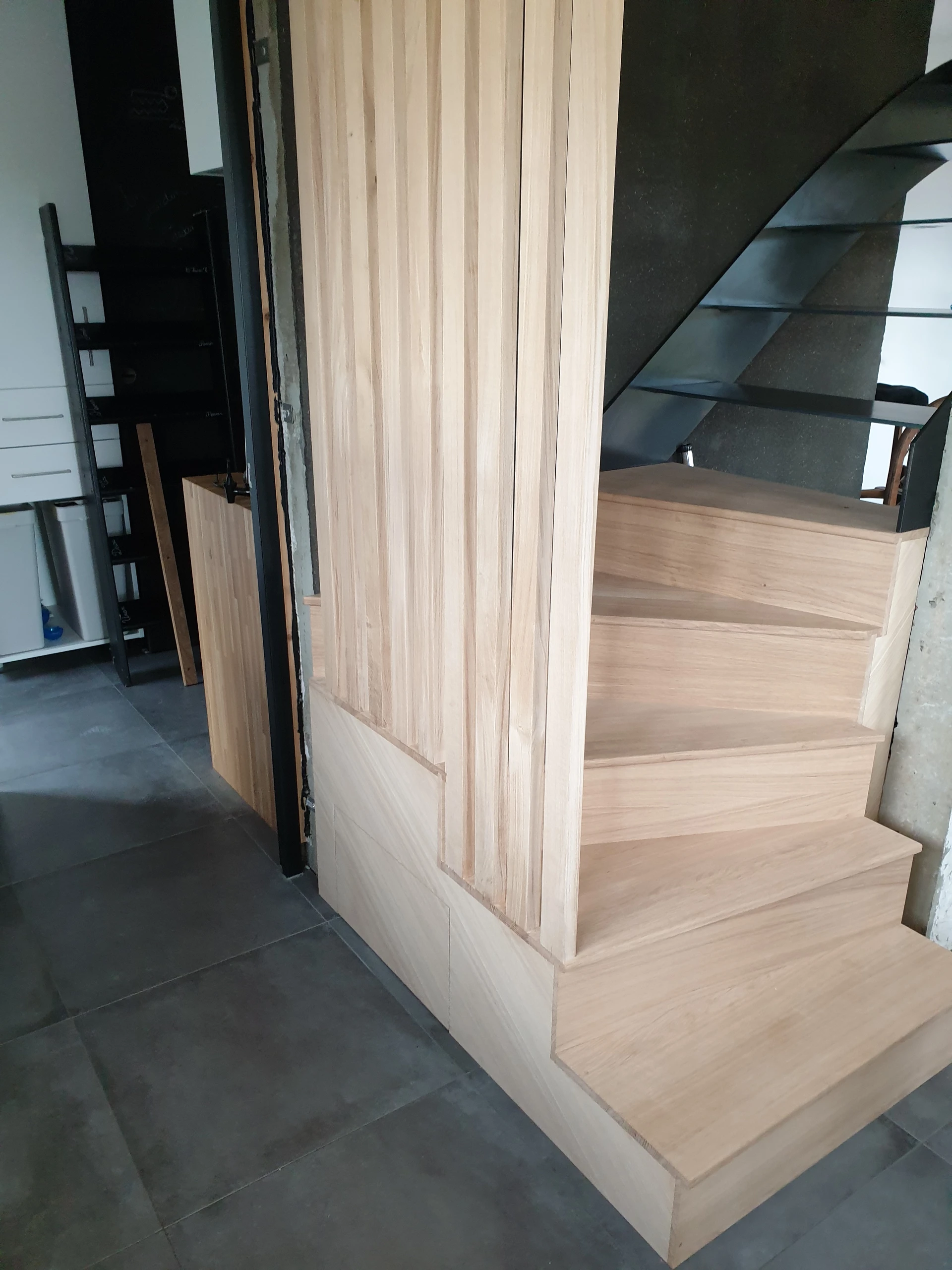 Habillage d'escalier Ploemel