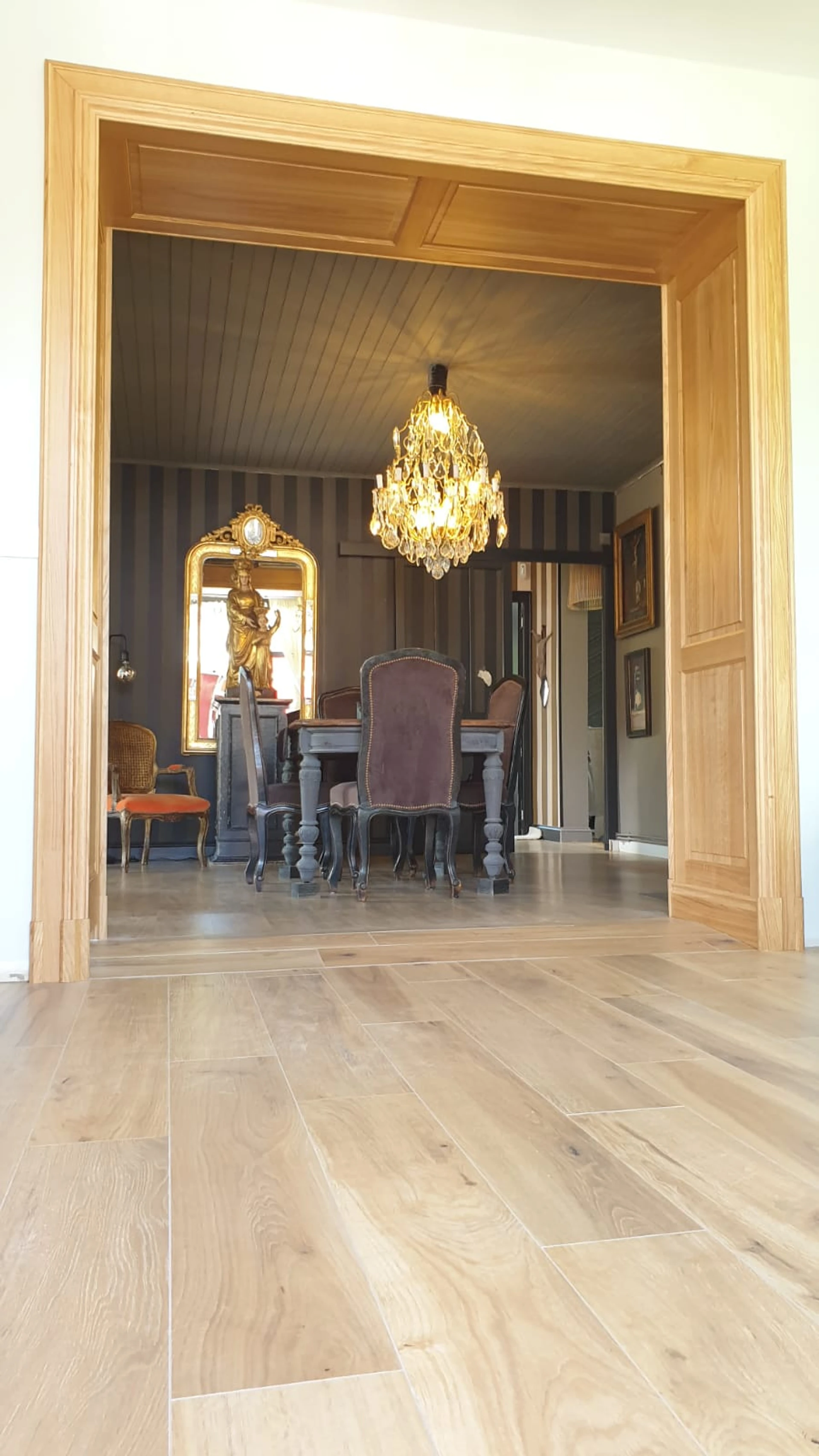 Agencement et boiseries vannes XXX