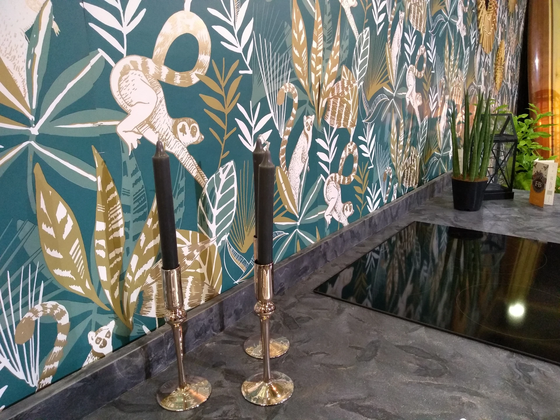 Cuisine chêne massif salon du vin