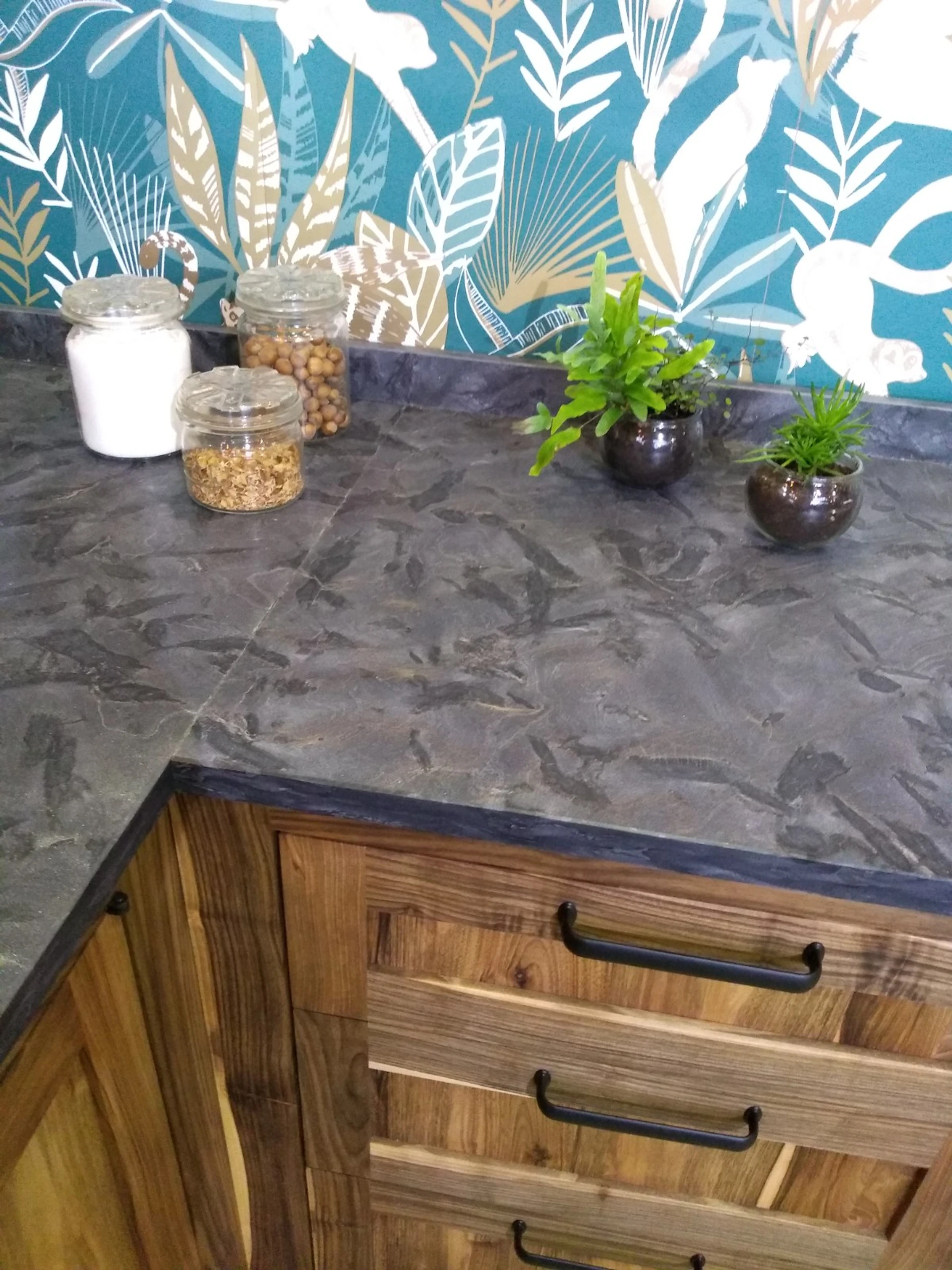 Cuisine chêne massif salon du vin