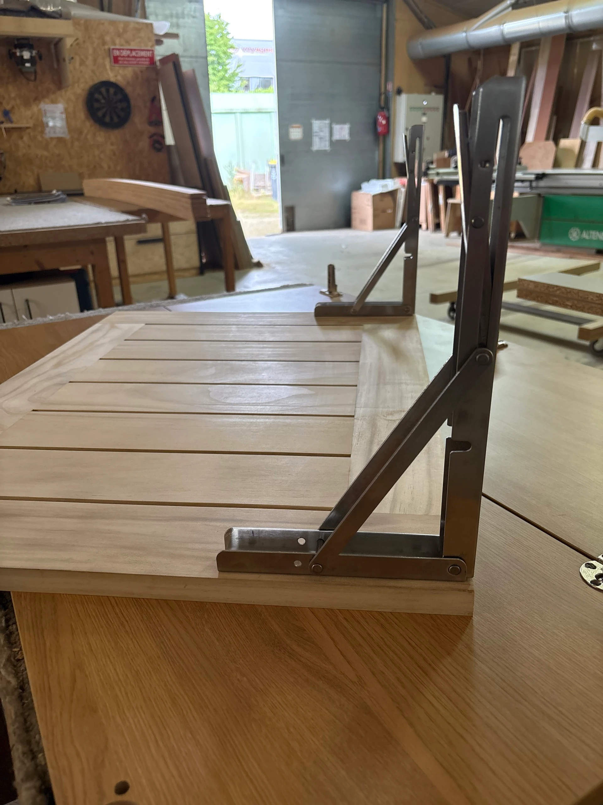 Table de bateau accoya D Table de bateau accoya D