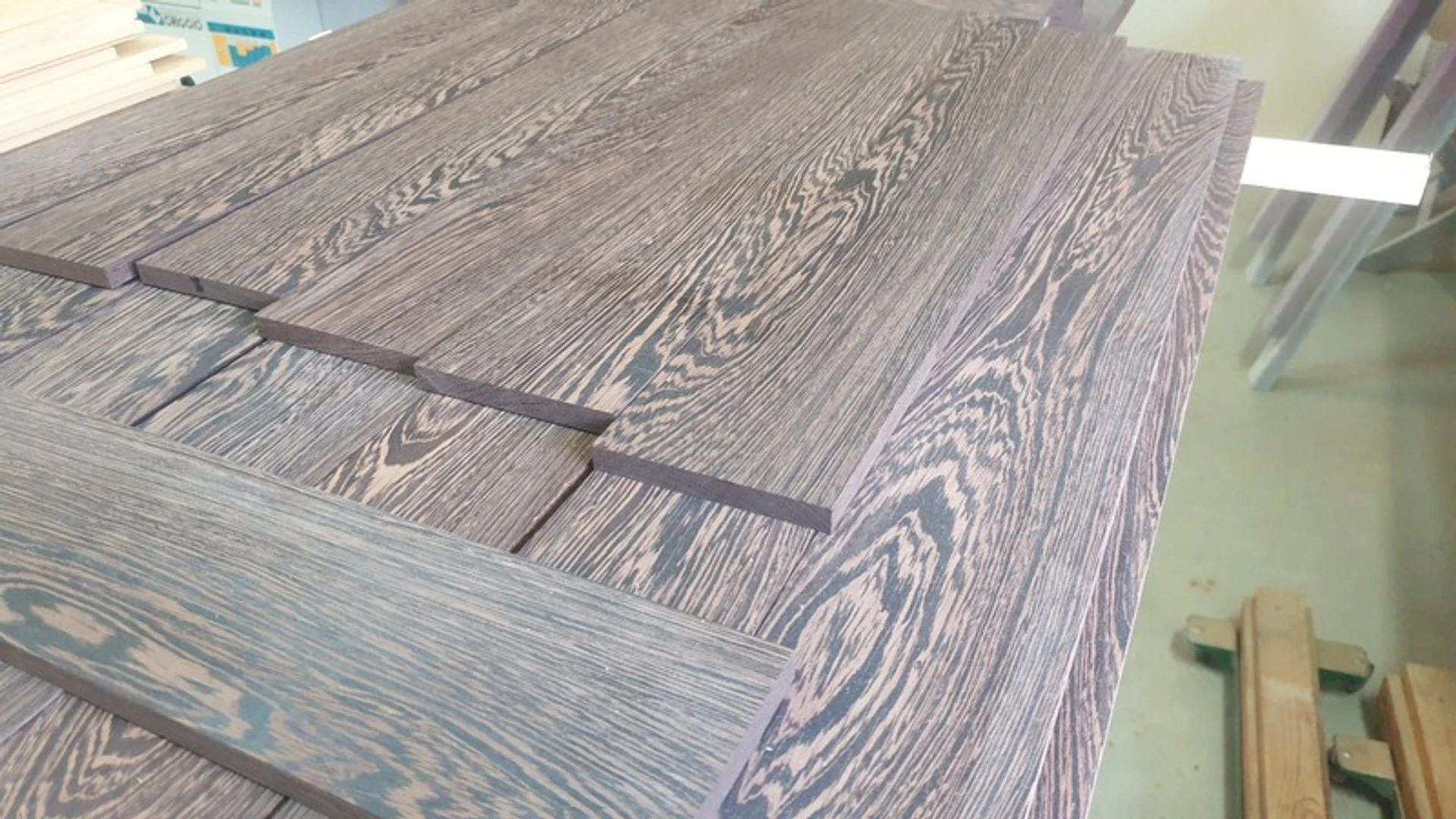 Volet persienne orientable wengé