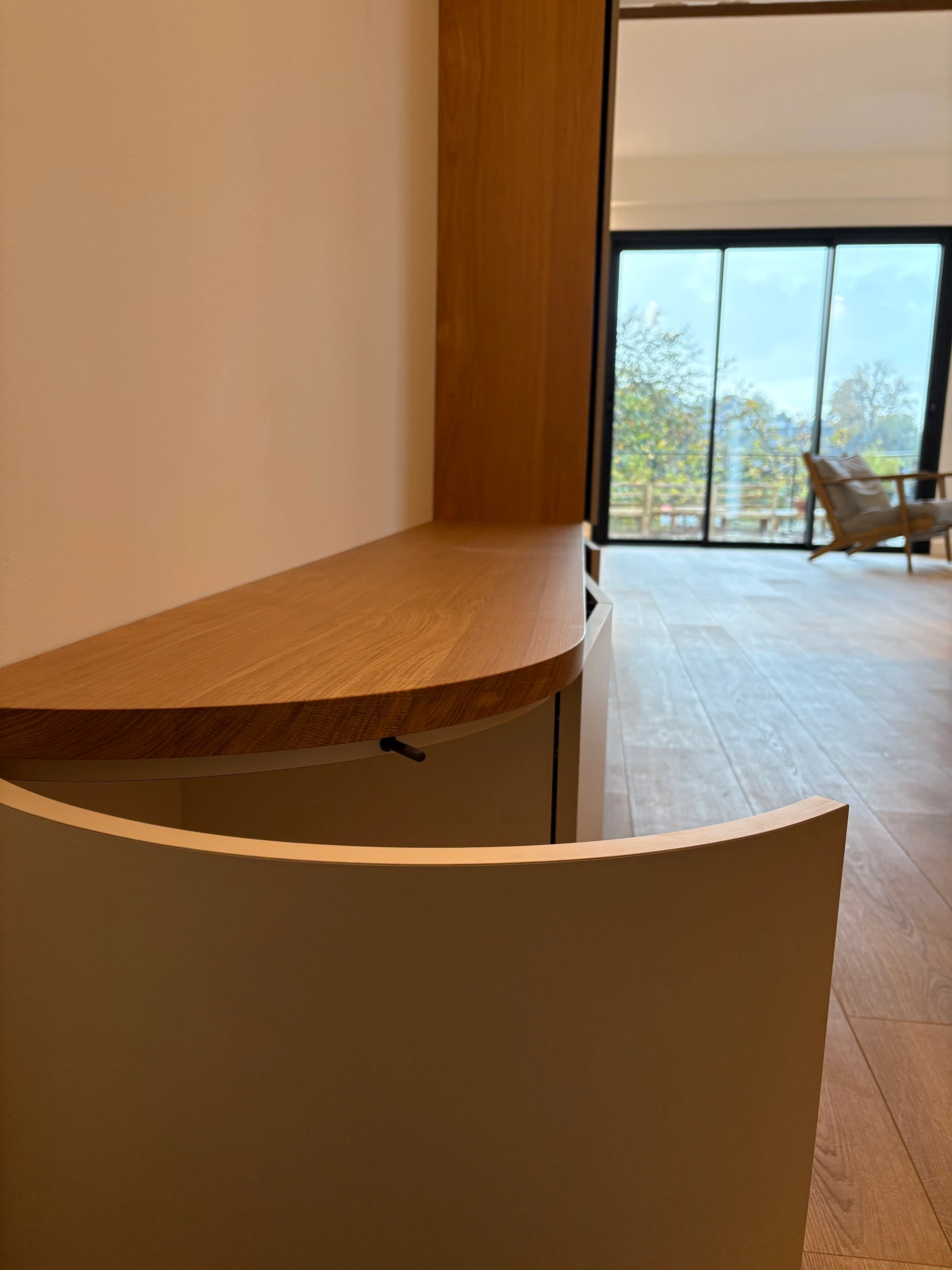 Meuble entrée vannes portes cintrée Meuble entrée vannes portes cintrée