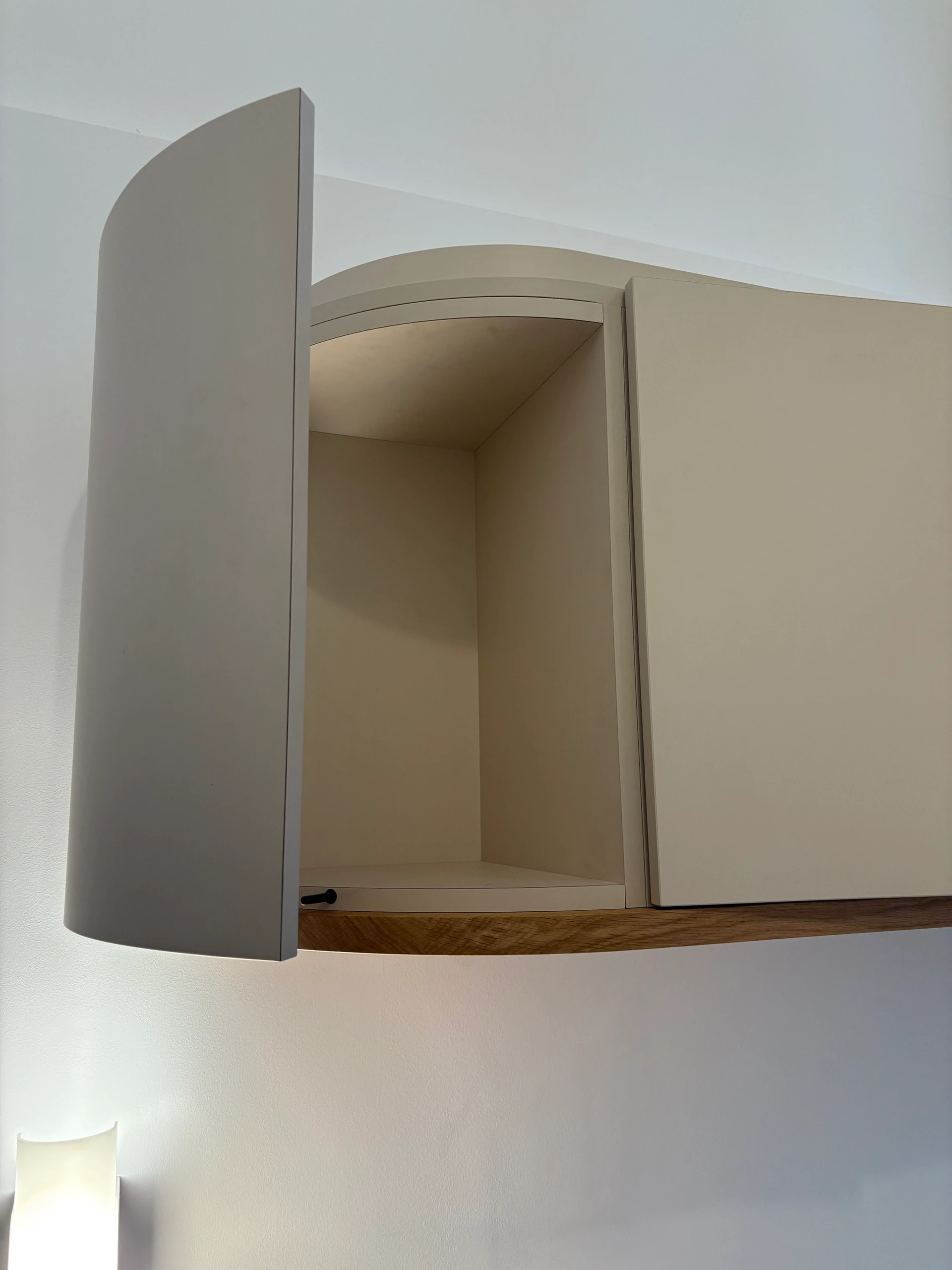 Meuble entrée vannes portes cintrée Meuble entrée vannes portes cintrée