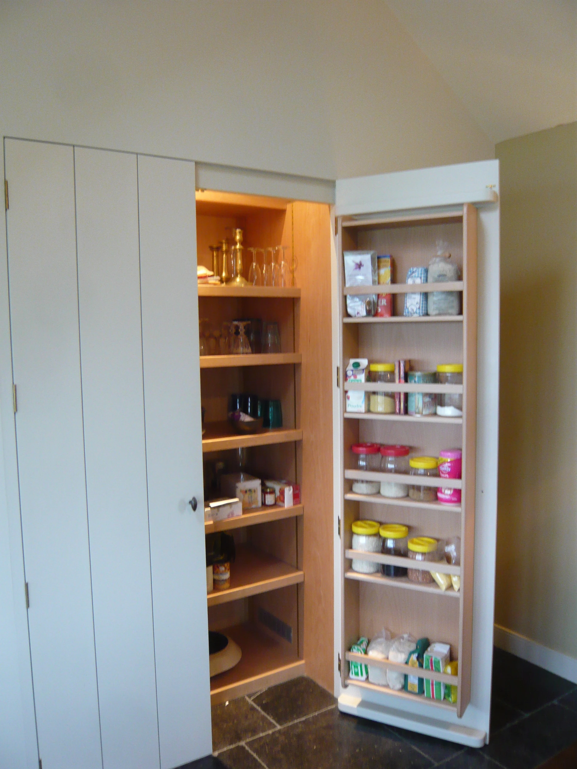 Cuisine traditionnelle cadre et lambri XXX