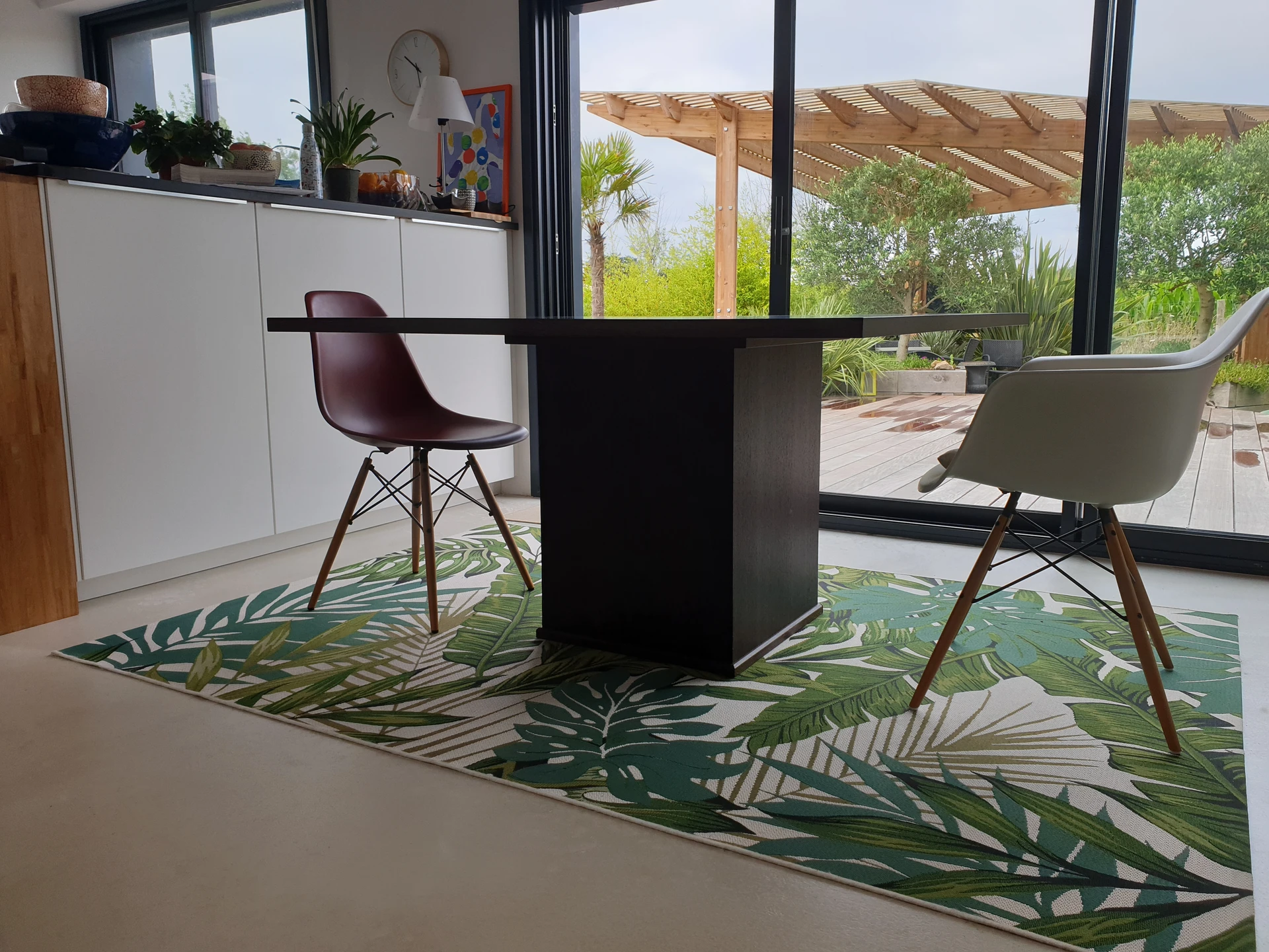 Table carrée en wengé