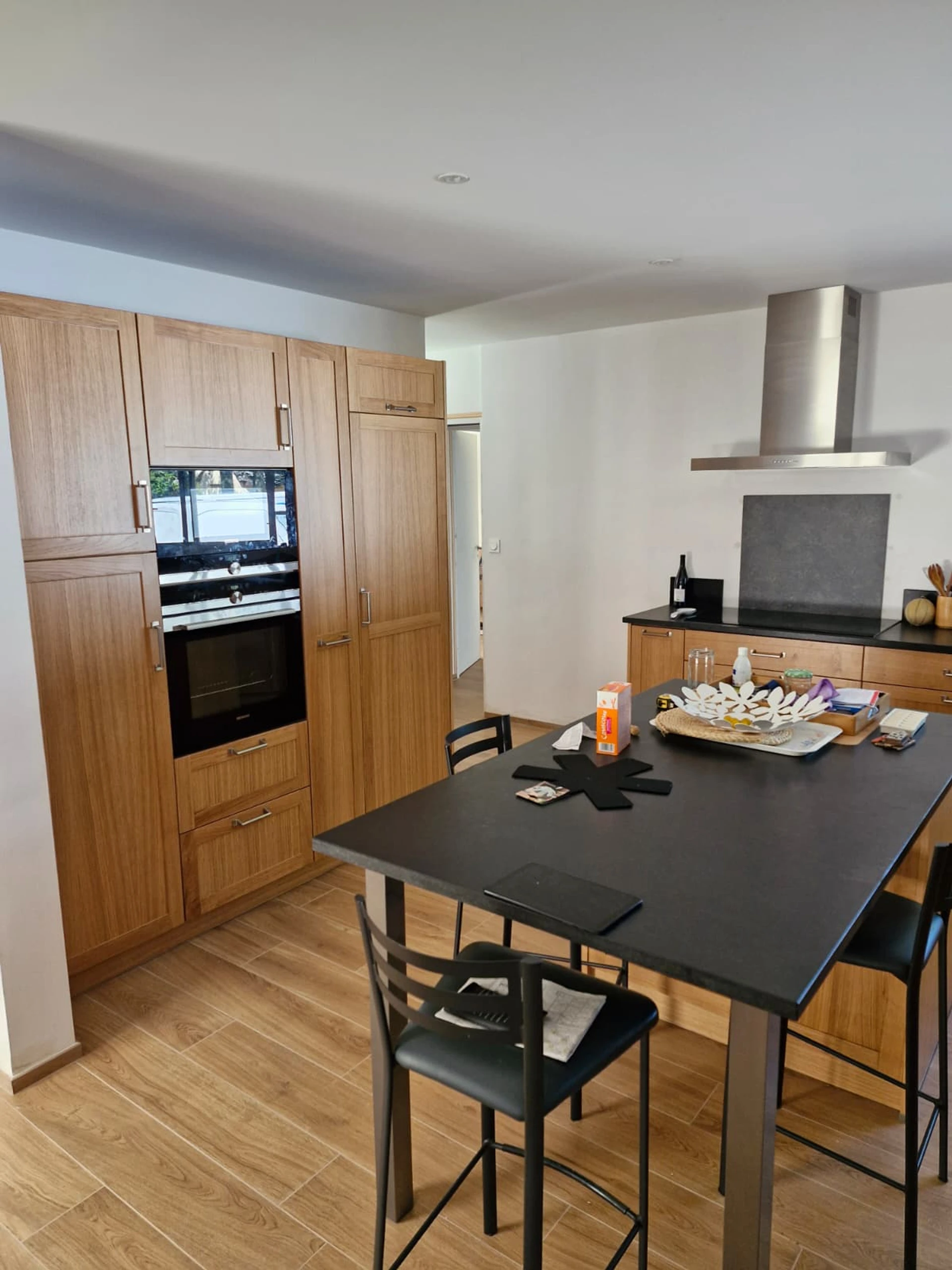 Cuisine chêne massif façades à cadre XXX Cuisine chêne massif façades à cadre XXX