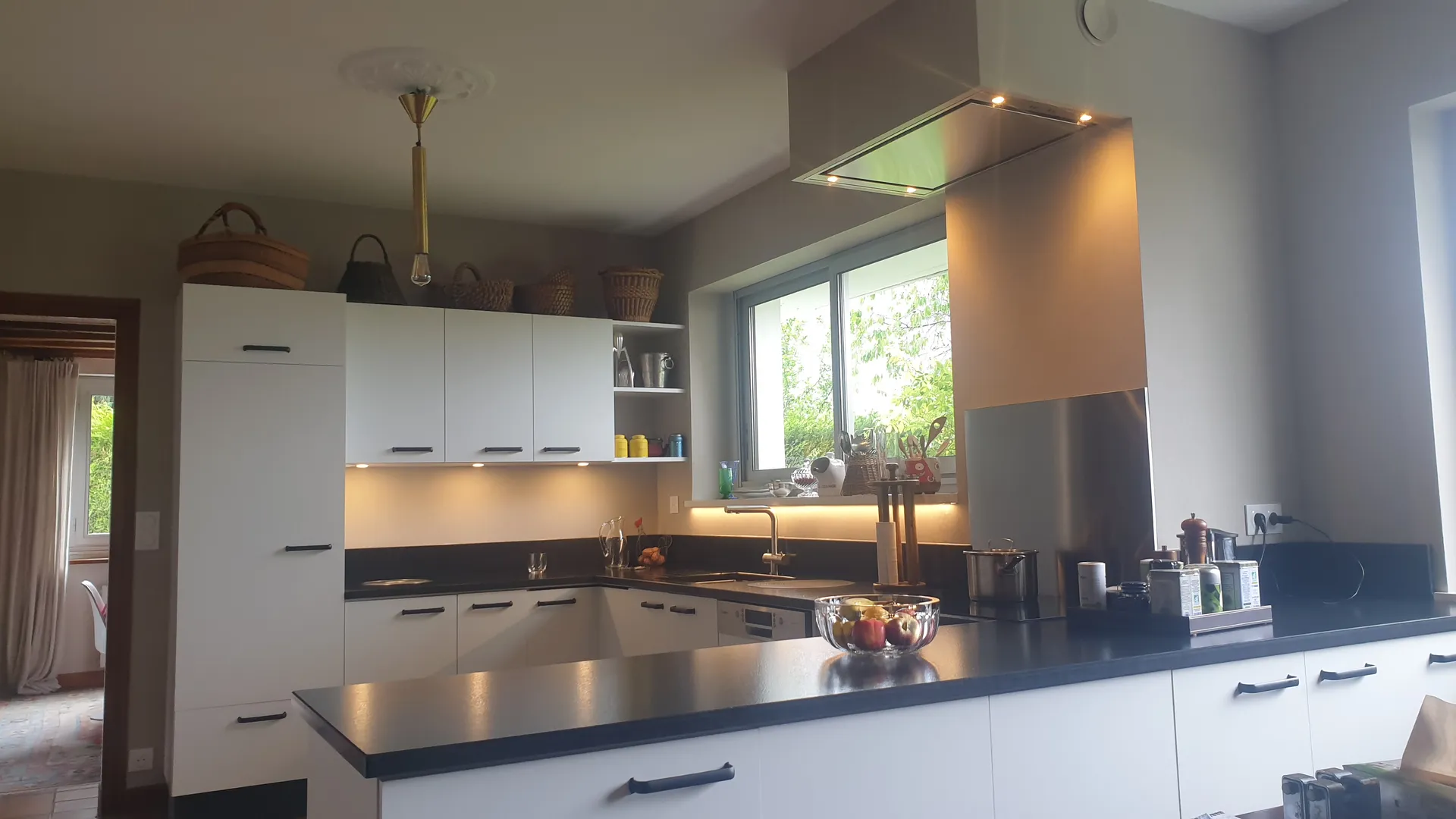 Cuisine simple blanche XXX