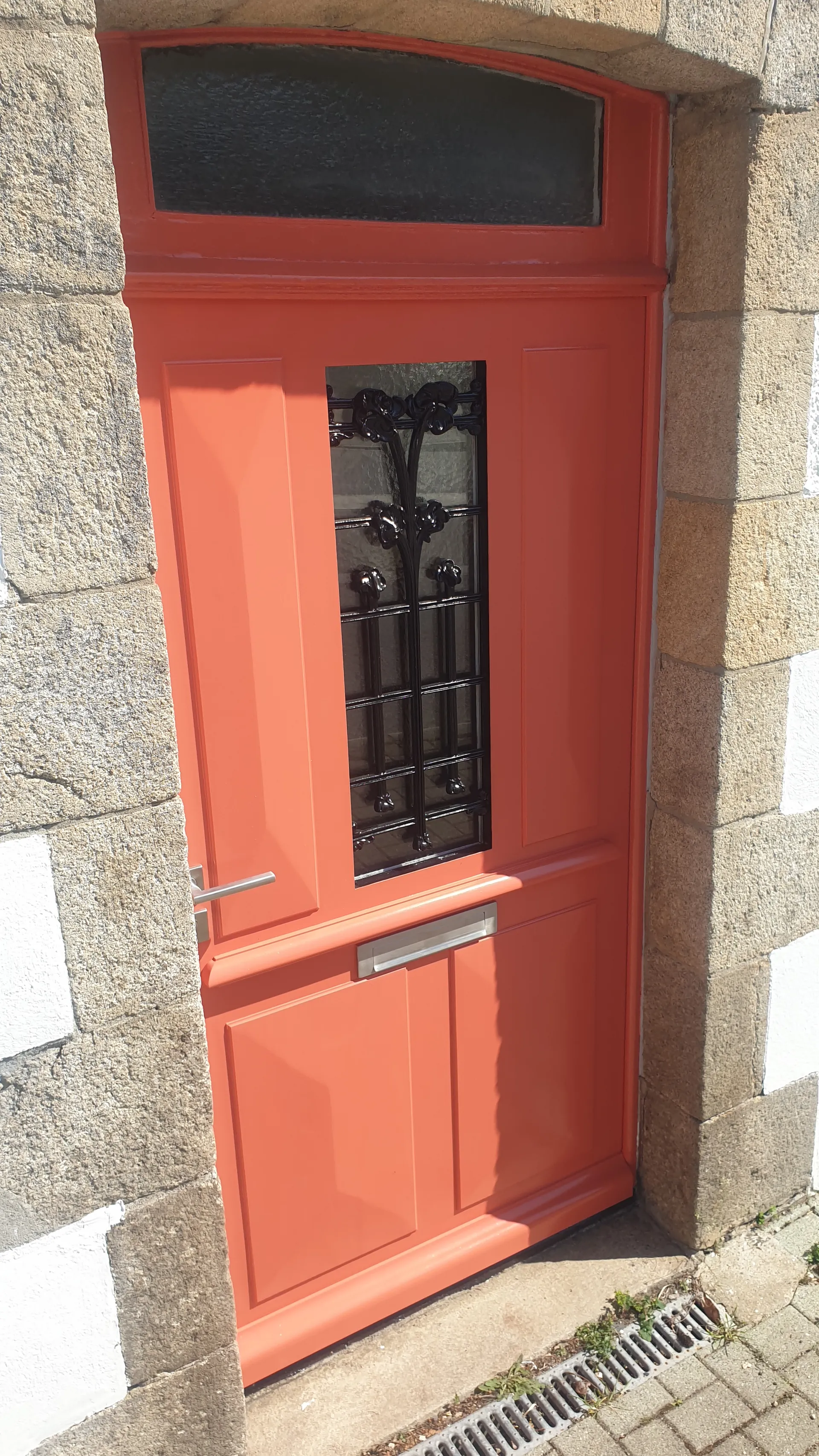 Porte d'entrée traditionnelle XXX