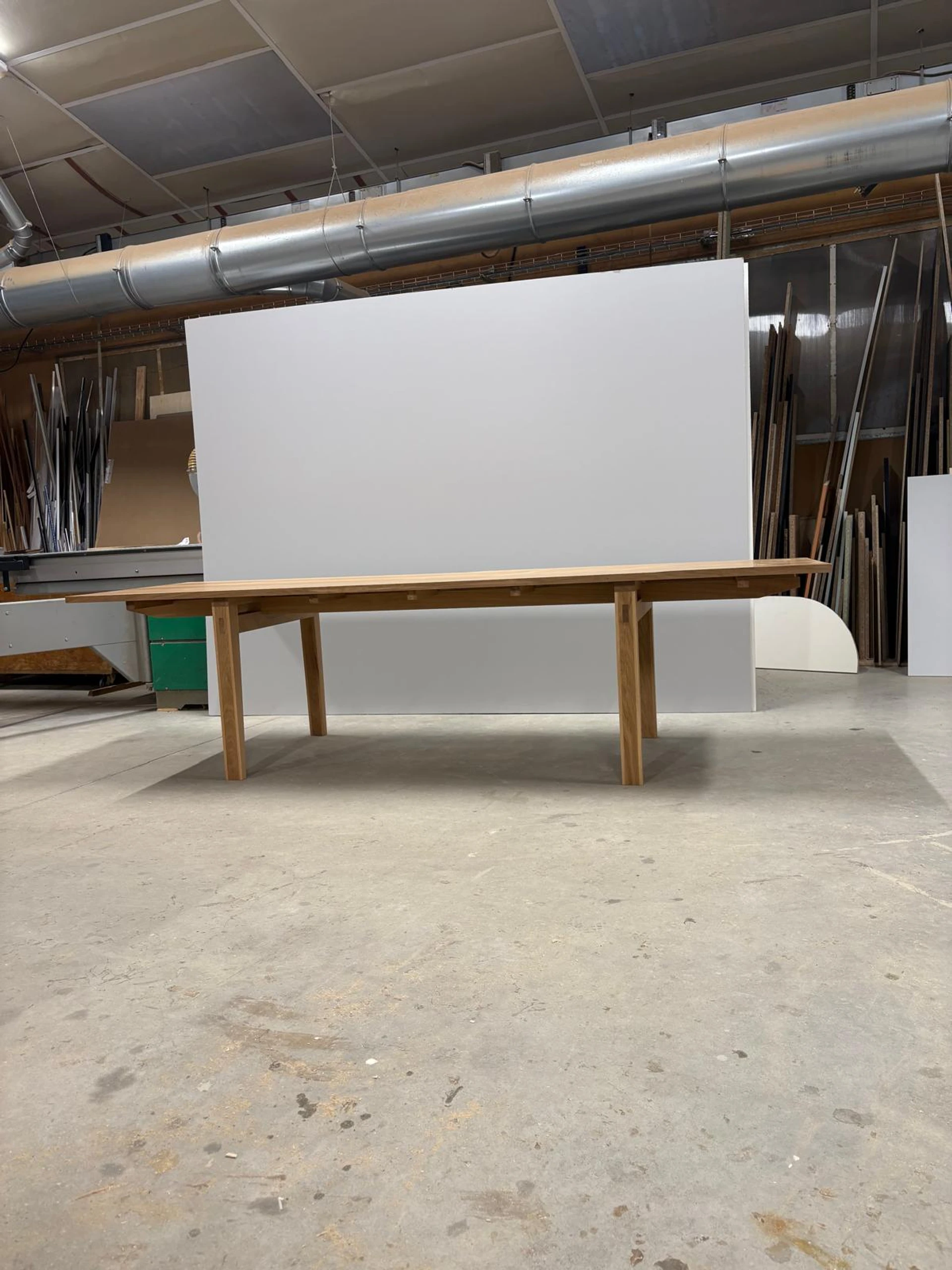 Table de salle à manger T1 Table de salle à manger T1