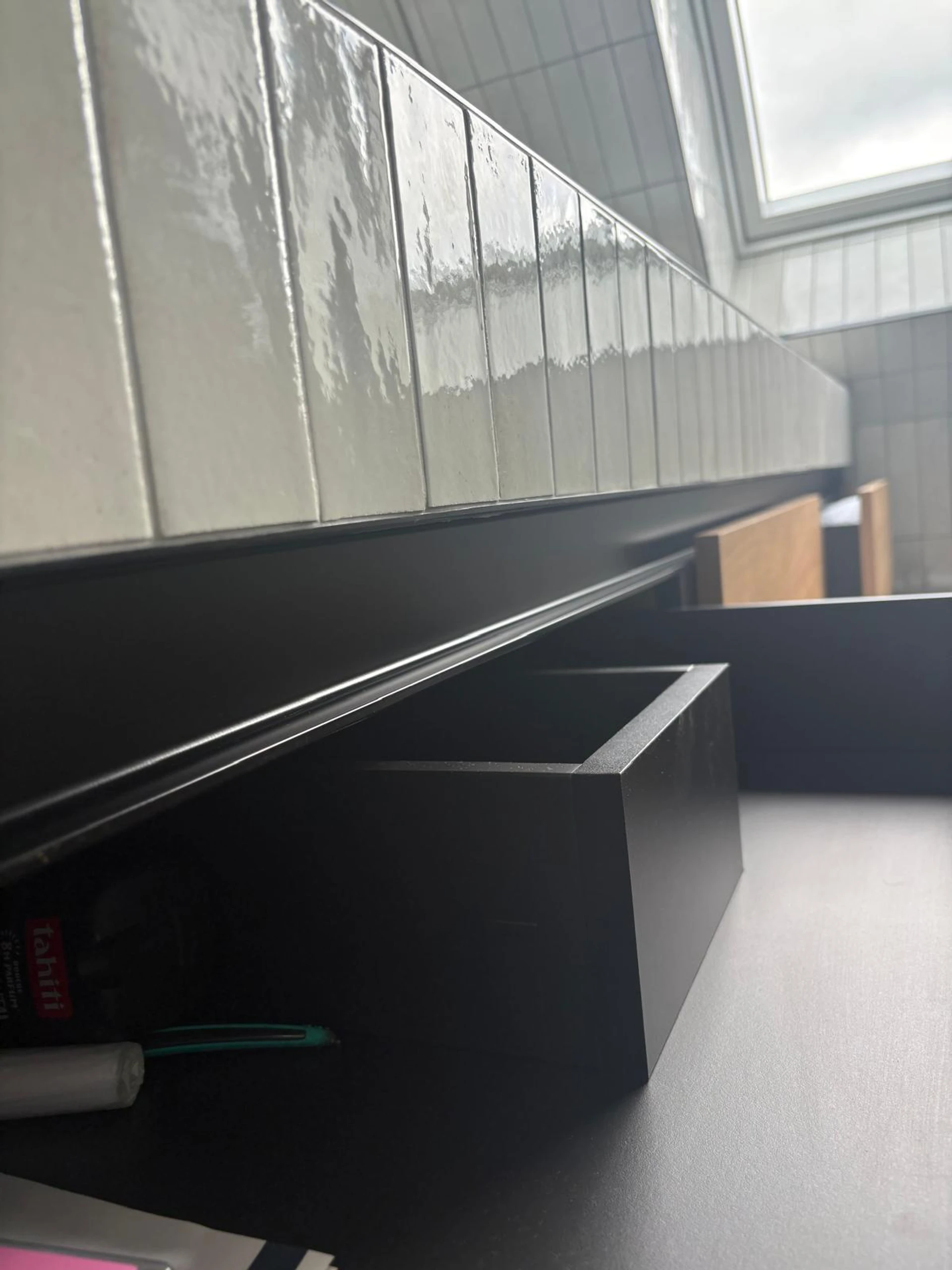 Meuble de salle de bain sur mesure 6 tiroir a crach Meuble de salle de bain sur mesure 6 tiroir a crach